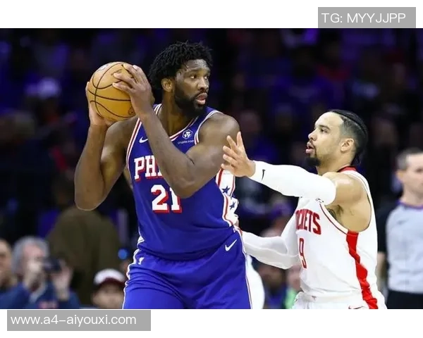 快船与开拓者季后赛首战激战正酣球星对决引爆全场激情