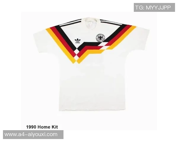 德国队2026年世界杯球衣:三色条纹问候1990&2014年冠军球衣 德国队2026年世界杯球衣:三色条纹问候1990&2014年冠军球衣